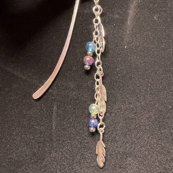 Feathers Bookmark - Picture 2 of 3